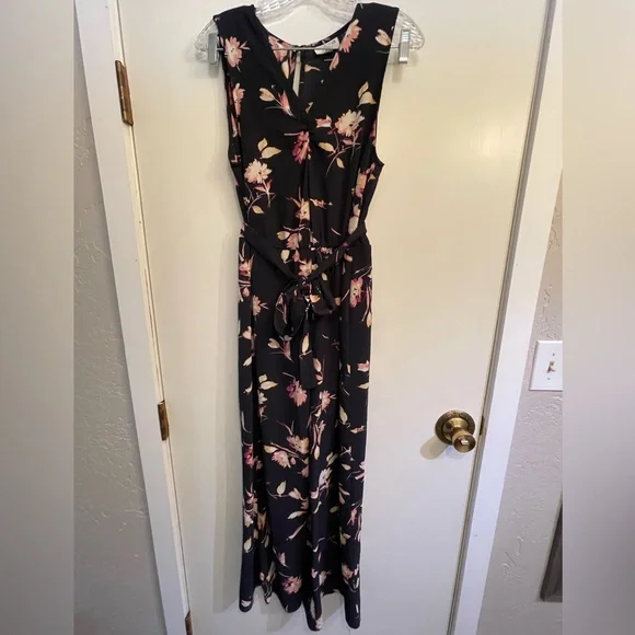 STUDIO B By BoBeau Navy Floral Sleeveless Jumper With Belt Size Medium - Picture 2 of 10